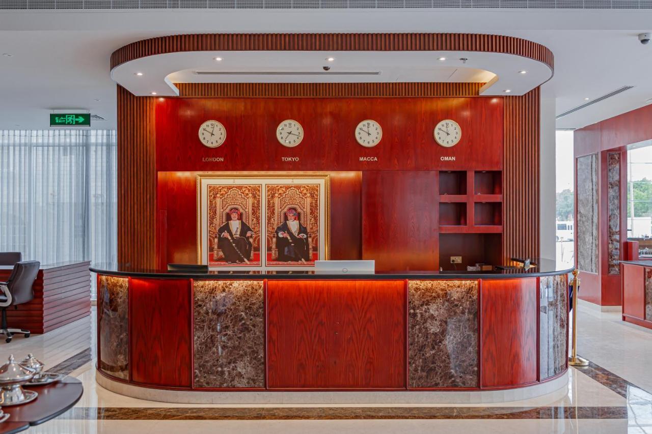Salalah International Hotel Bagian luar foto
